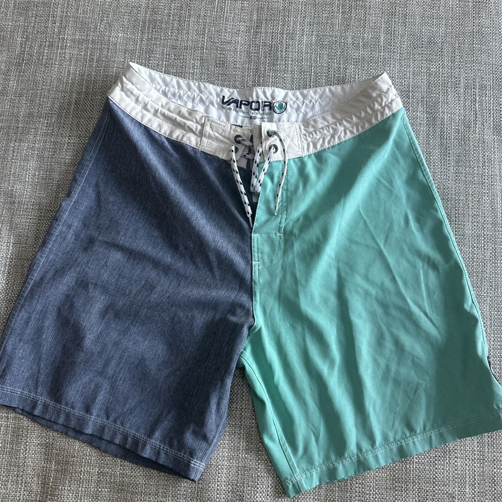 Body Glove Vapor 4-Way Stretch Board Shorts Swim Trunks Men's 32 Water Repellent
